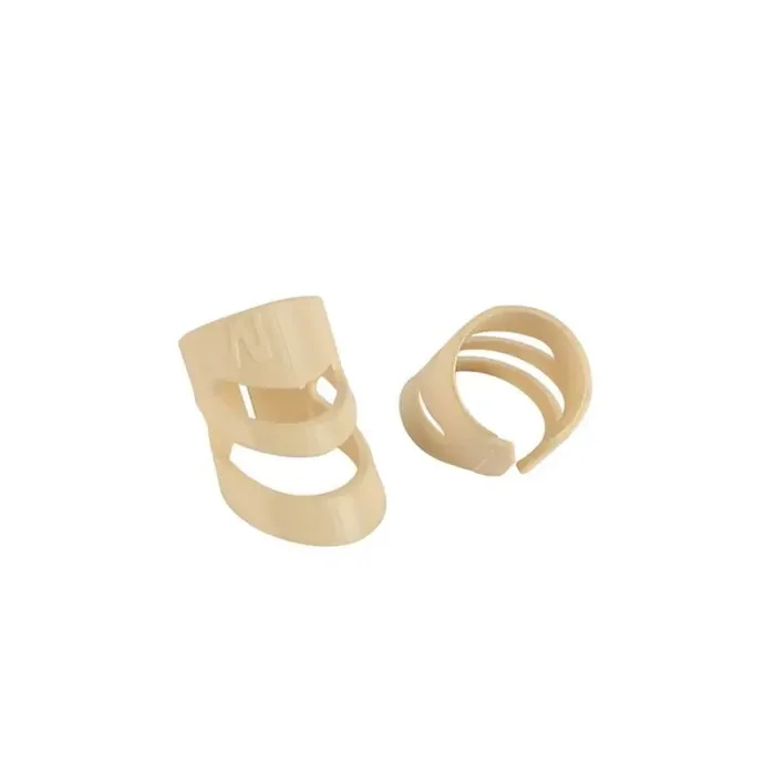 Alaska Pik fingernail pick plastic, 12-pack, medium 18mm.