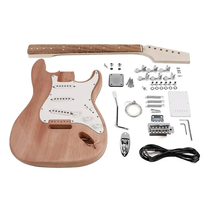 Boston guitar assembly kit, Strat model, mahogany body, maple neck and fb. S-S-S- pickups