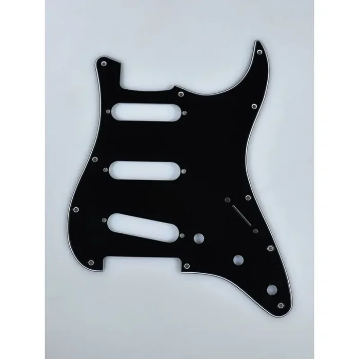 Fender Genuine Replacement Part pickguard Strat SSS 11 screw holes 3-ply black