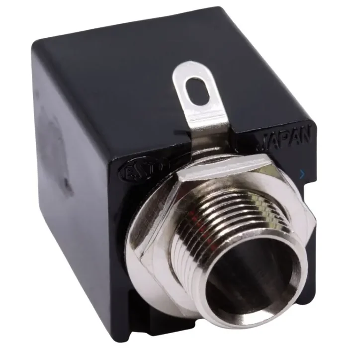 Jack – Boss Style, Enclosed, Stereo