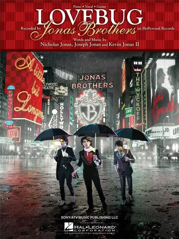 Jonas Brothers Lovebug Gesang mit Klavier