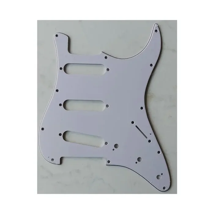 Pickguard Strat, 3 laags, wit, SSS, 3 potmeter gaten, 3-5 switch