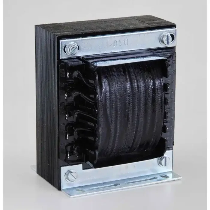 Uitgangstrafo Universal 2/4/8/16 Ohm, 450W